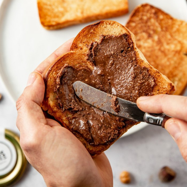 Brioche au beurre de cacahuètes au chocolat noir bio